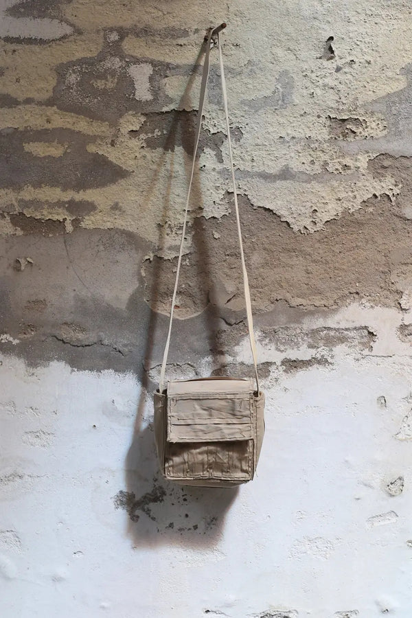 MUTEDANCE Hand-stitched cowhide shoulder bag B62